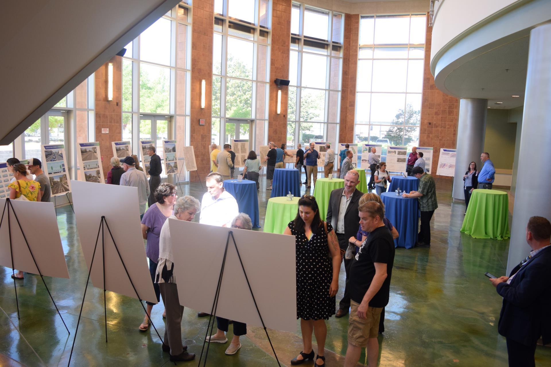 pioneer bluff open house picture of crowd